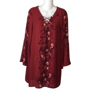 Taylor & Sage Red Floral Bell Sleeve Dress